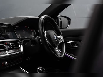 Used BMW 3 Series 2019 for sale - 78392541: Photo