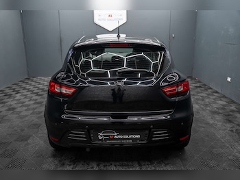 Used Renault Clio 2017 for sale - 78225937: Photo