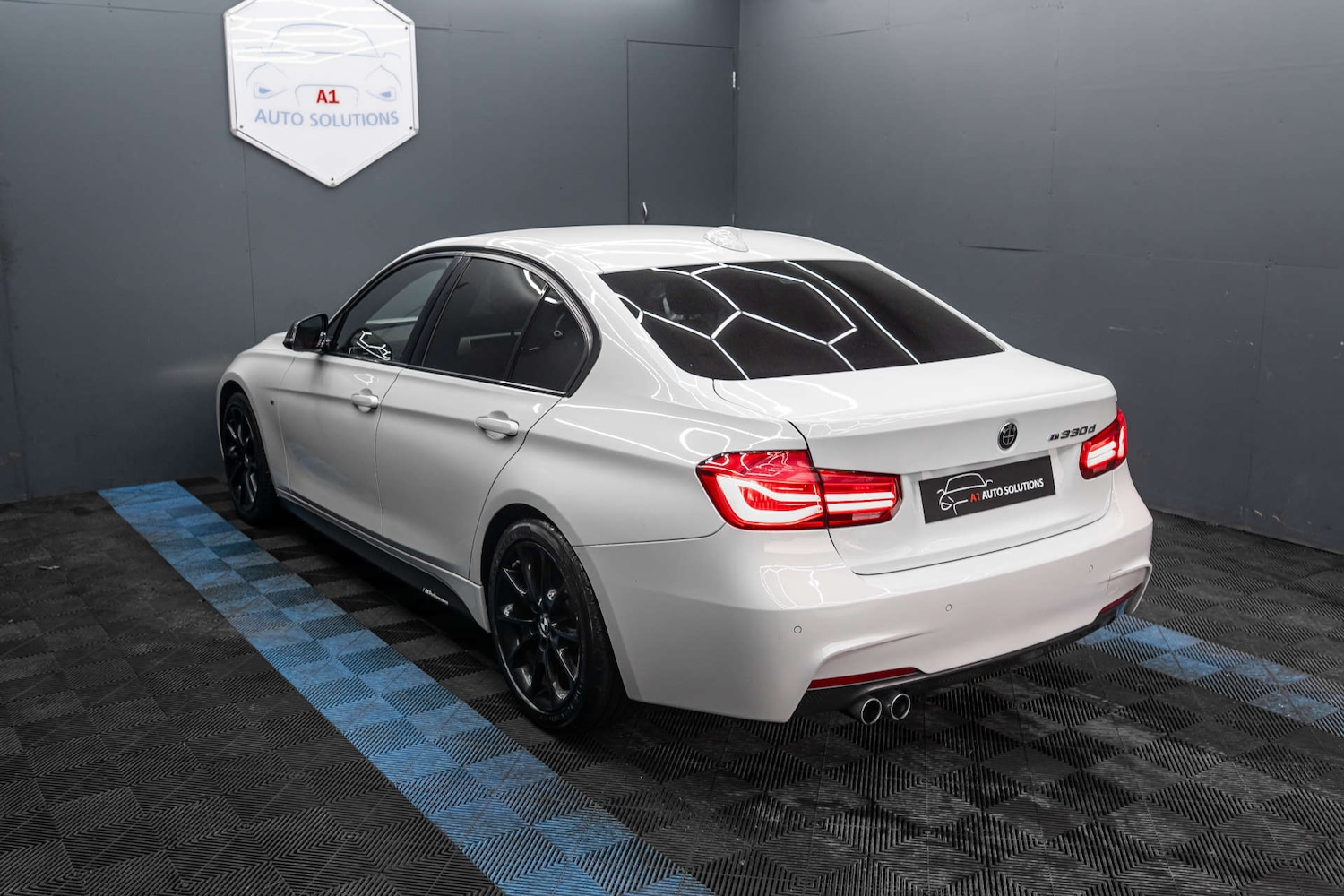 Used BMW 3 Series 2015 for sale - 78015661: Photo 3