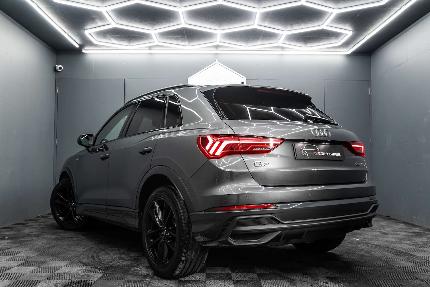 Used Audi Q3 2022 for sale - 78015678: Photo 3