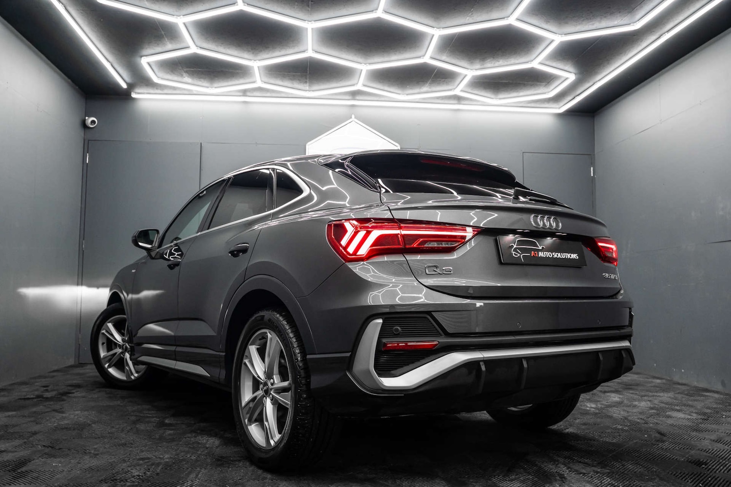 Used Audi Q3 2020 for sale - 78108384: Photo 9