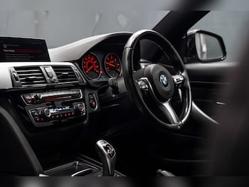 Used BMW 4 Series 2018 for sale - 78014275: Photo