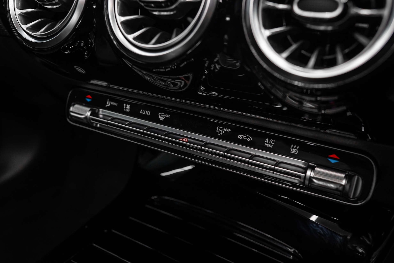 Used Mercedes-Benz A-Class 2022 for sale - 78015687: Photo 35