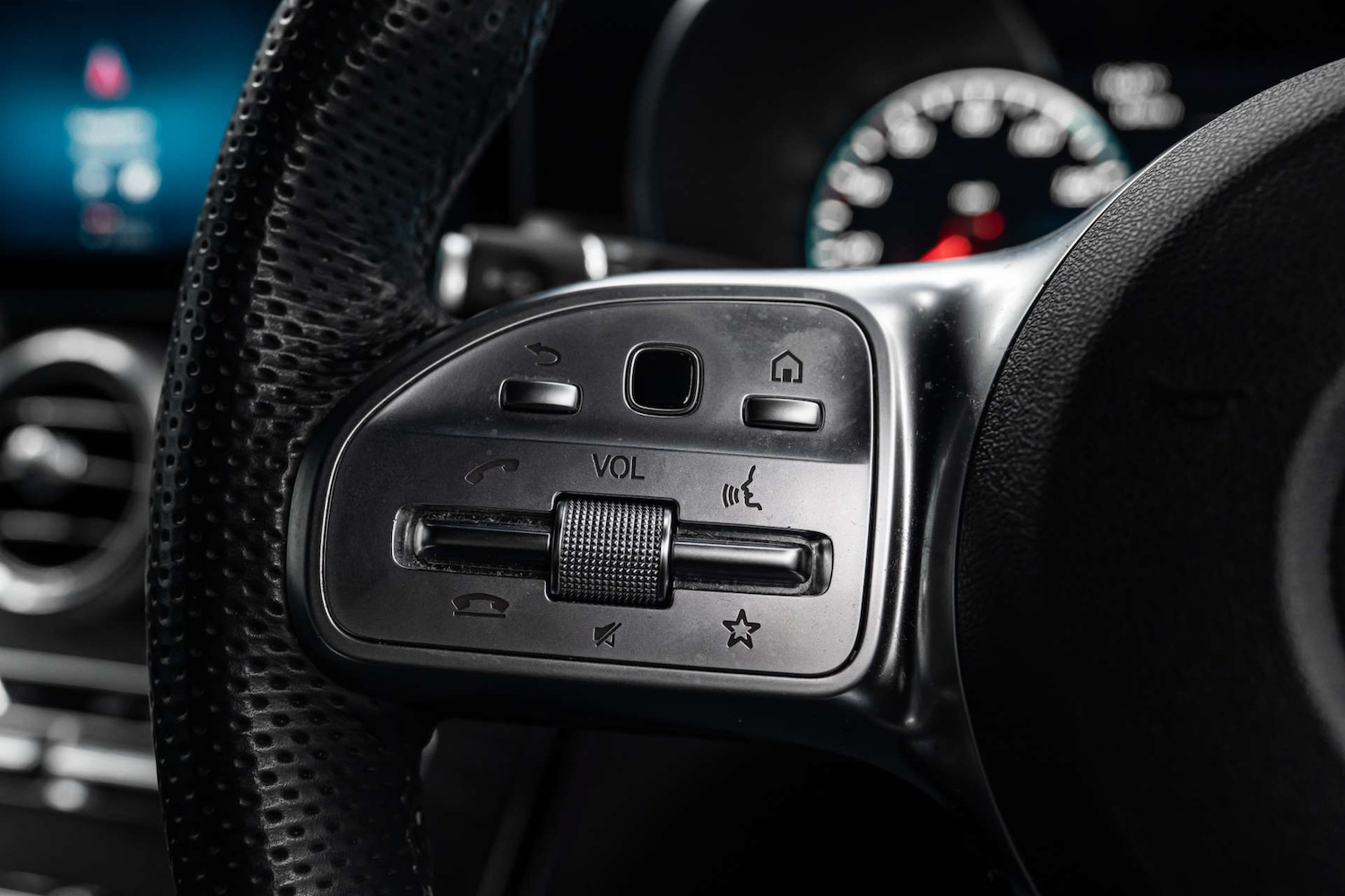 Used Mercedes-Benz GLC 2021 for sale - 78077563: Photo 32