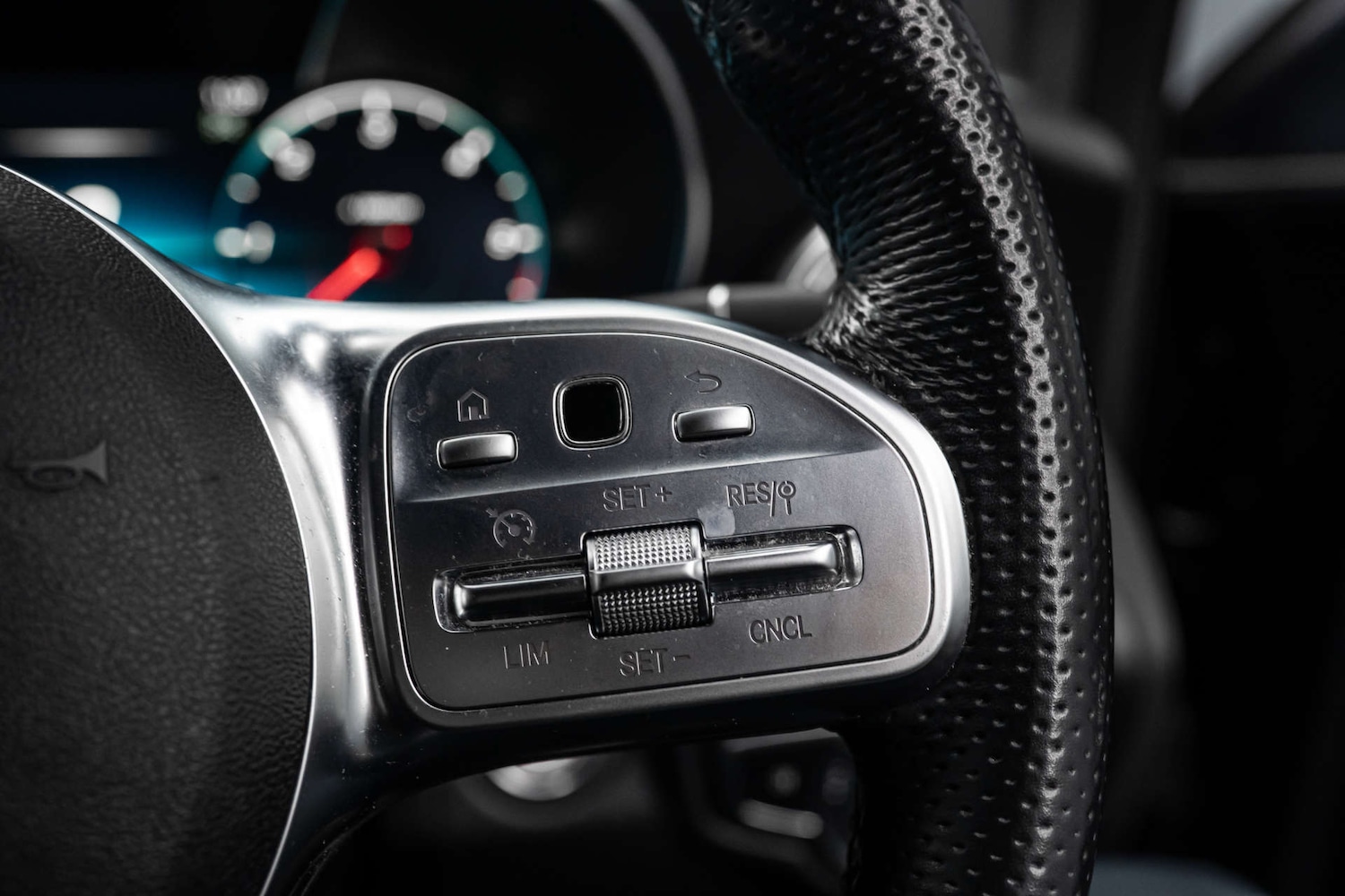 Used Mercedes-Benz GLC 2021 for sale - 78077563: Photo 33