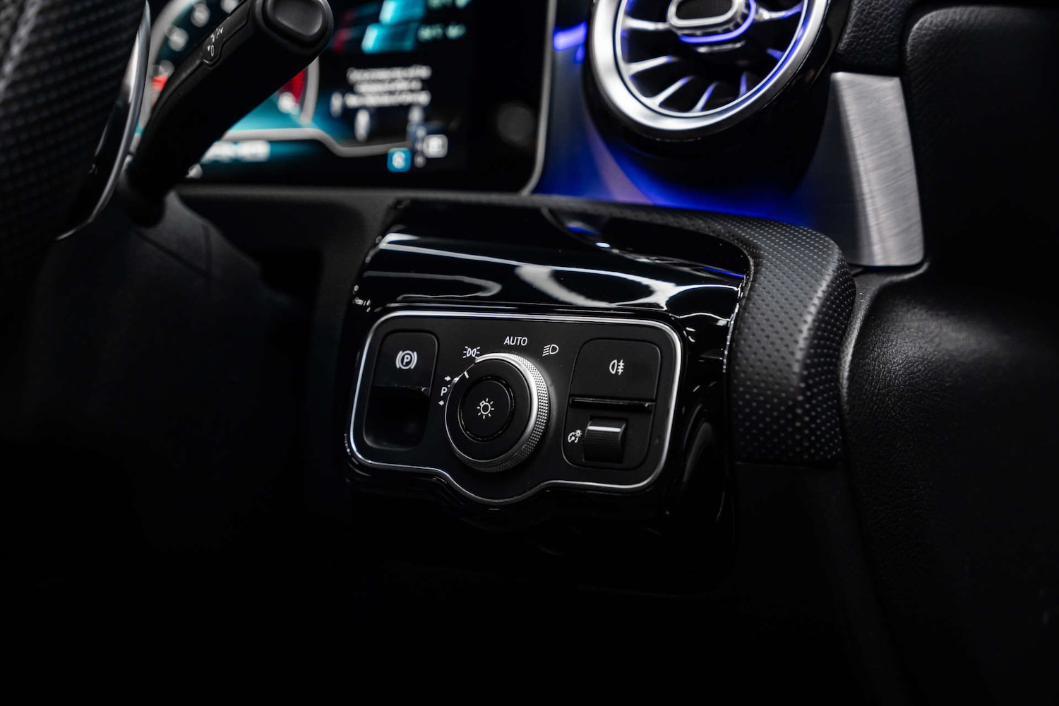 Used Mercedes-Benz A-Class 2019 for sale - 78015664: Photo 6