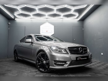 Used Mercedes-Benz C Class 2013 for sale - 78476147: Photo