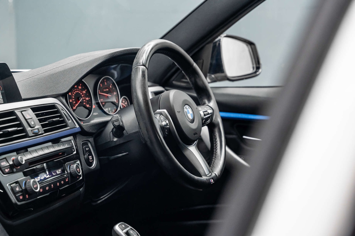 Used BMW 3 Series 2017 for sale - 78015680: Photo 27