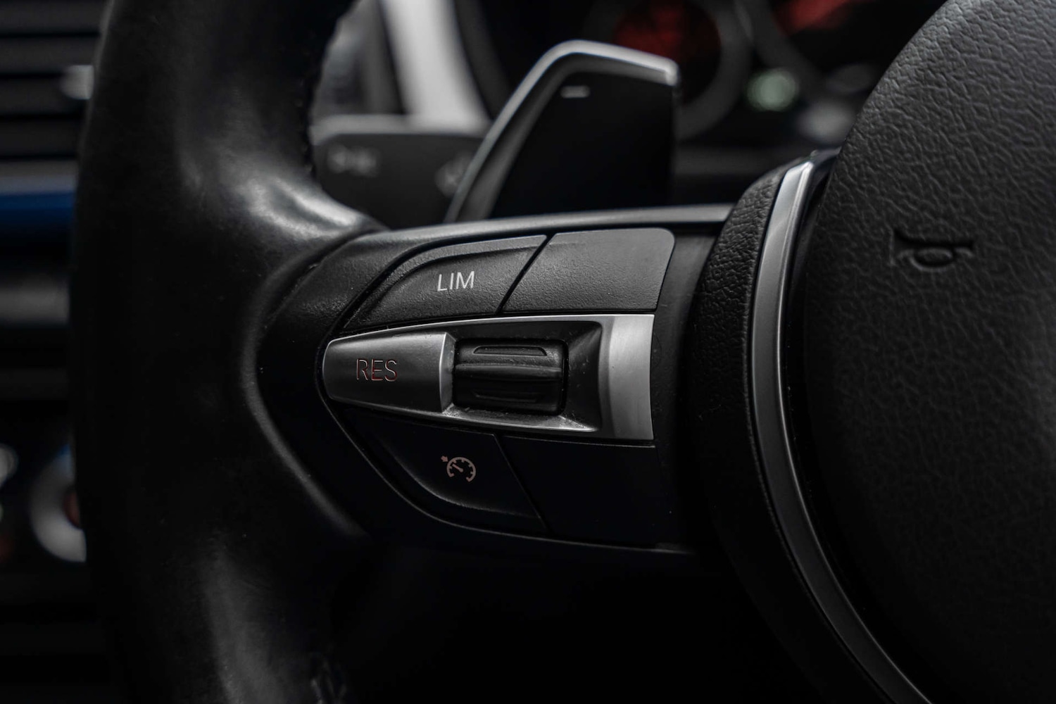 Used BMW 3 Series 2017 for sale - 78015680: Photo 31