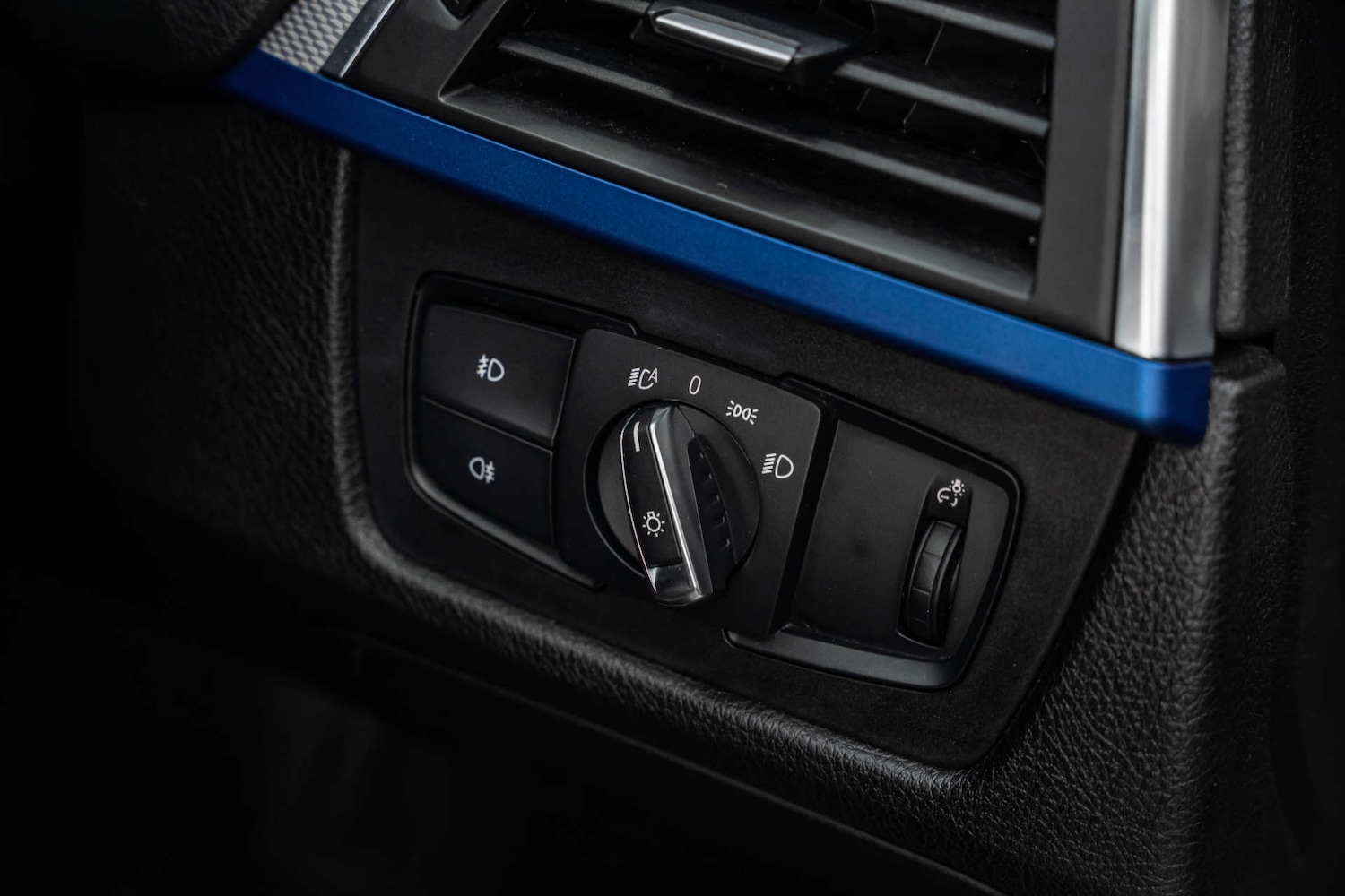 Used BMW 3 Series 2017 for sale - 78015680: Photo 8