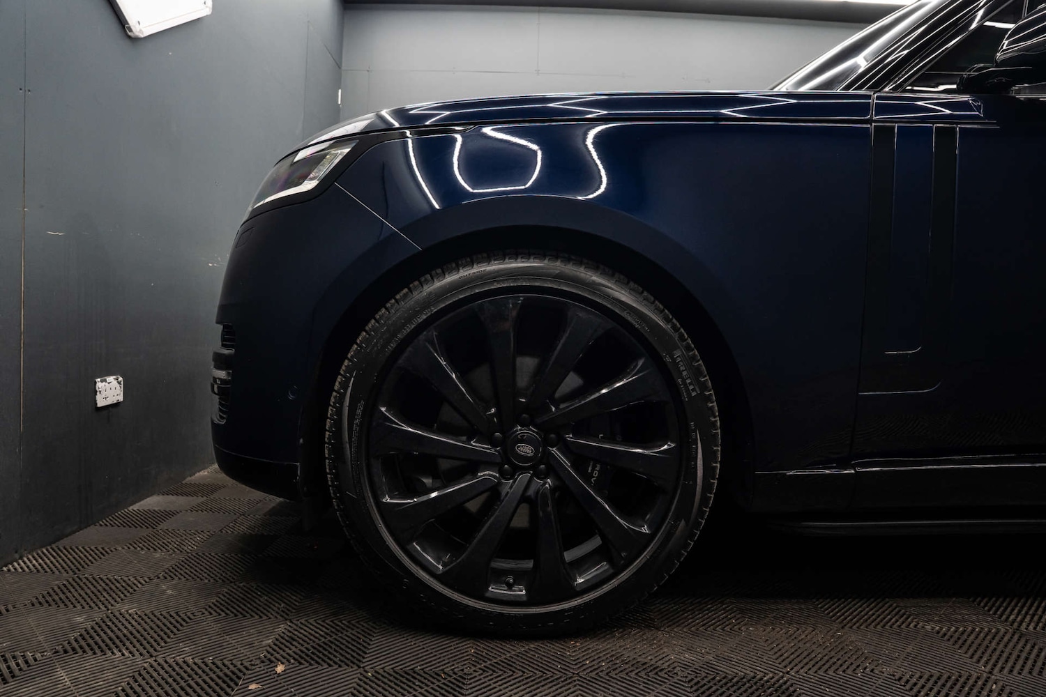 Used Land Rover Range Rover 2023 for sale - 78179684: Photo 11