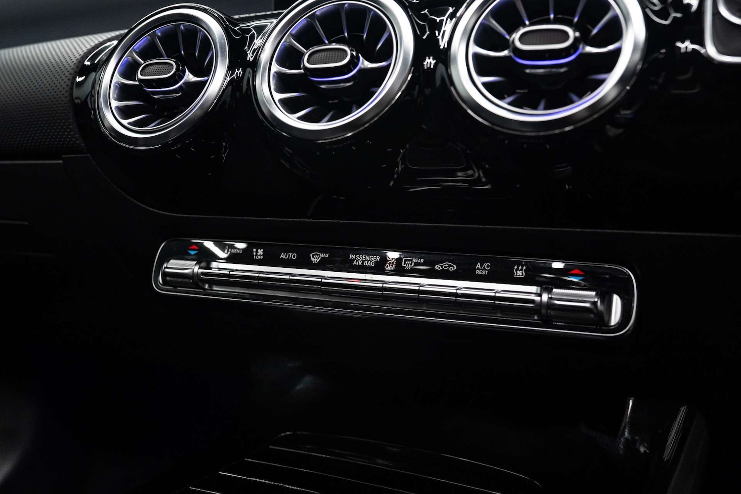 Used Mercedes-Benz A-Class 2021 for sale - 78015645: Photo 36