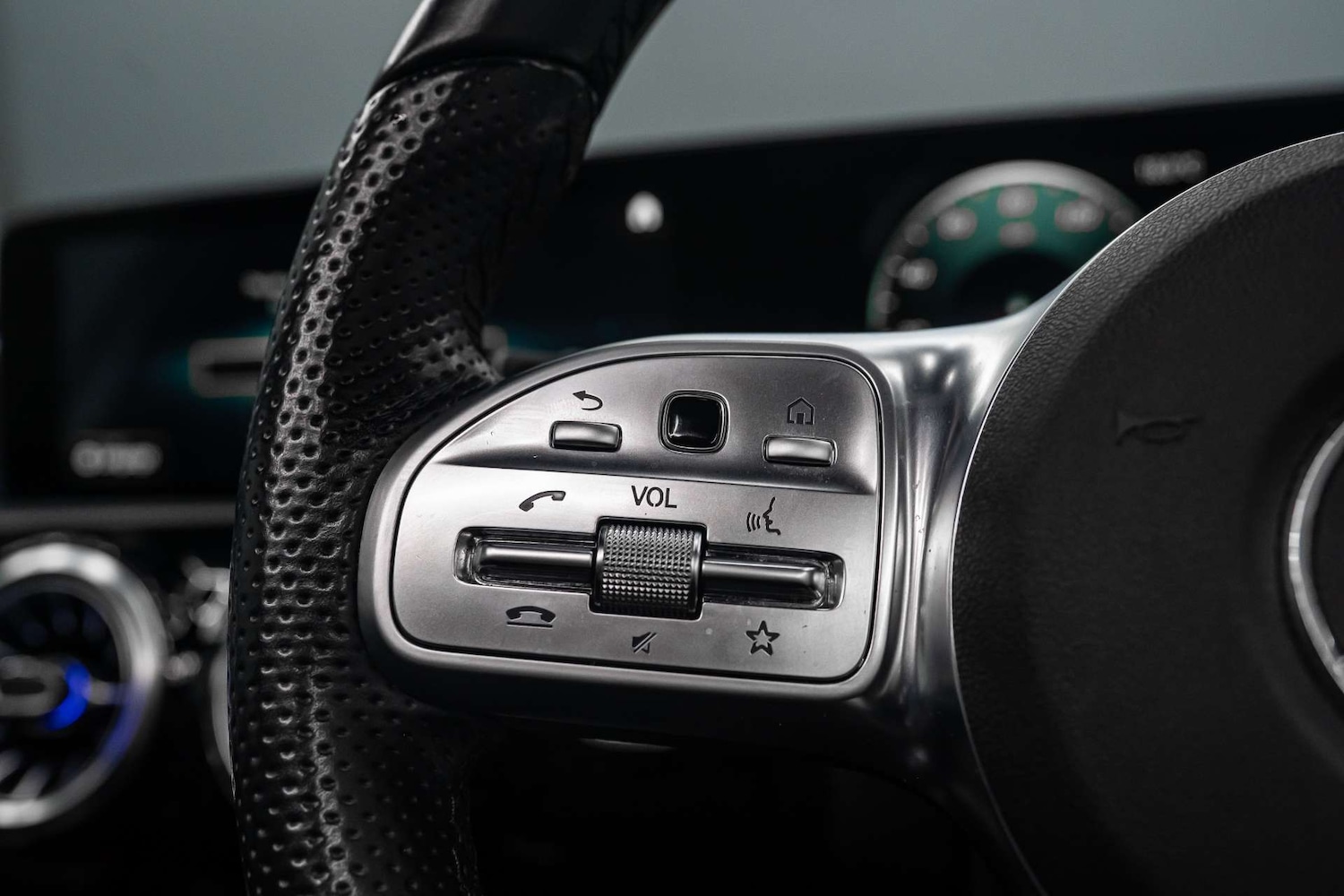 Used Mercedes-Benz A-Class 2021 for sale - 78015645: Photo 8