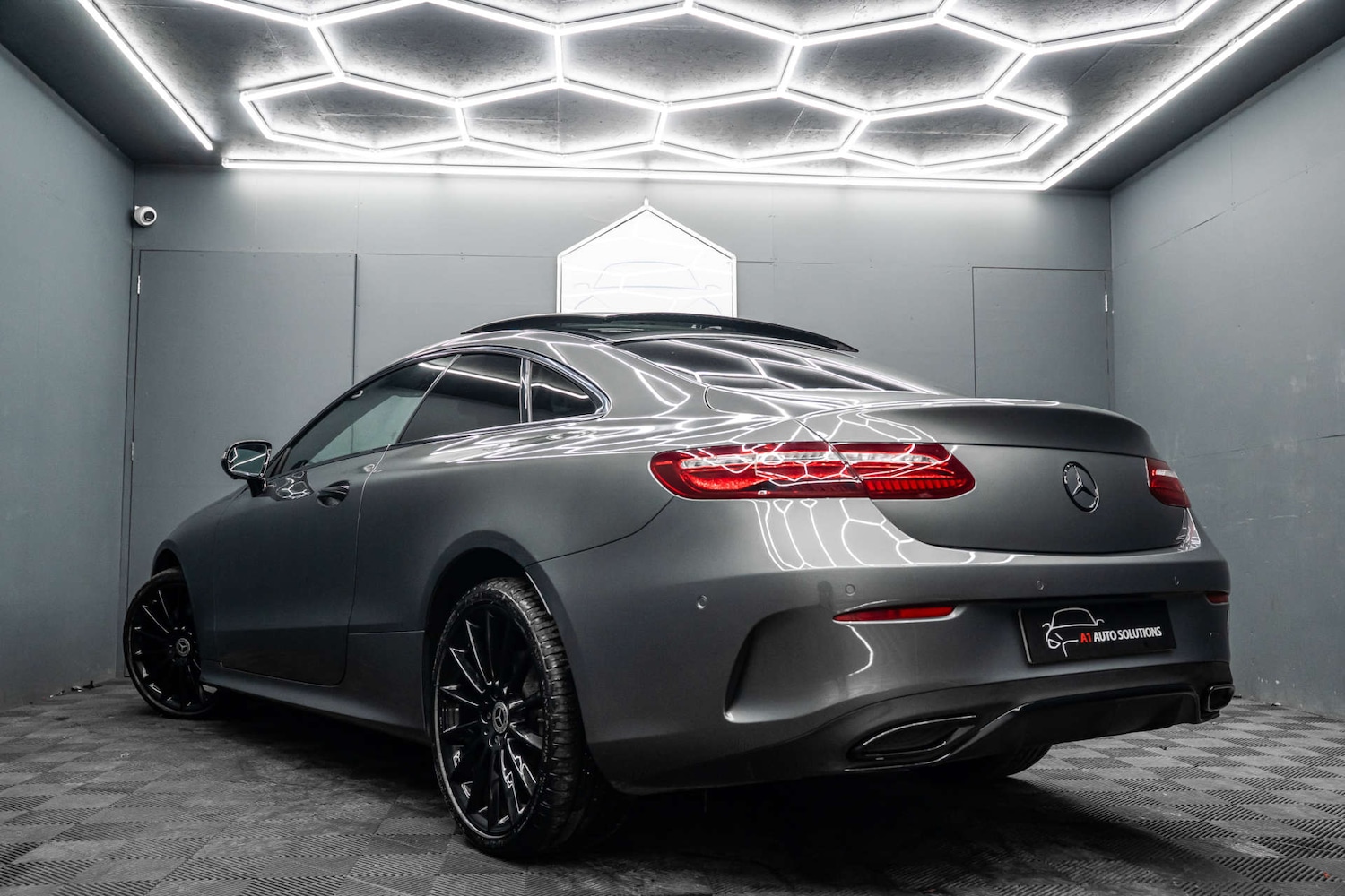 Used Mercedes-Benz E Class 2019 for sale - 78011967: Photo 3