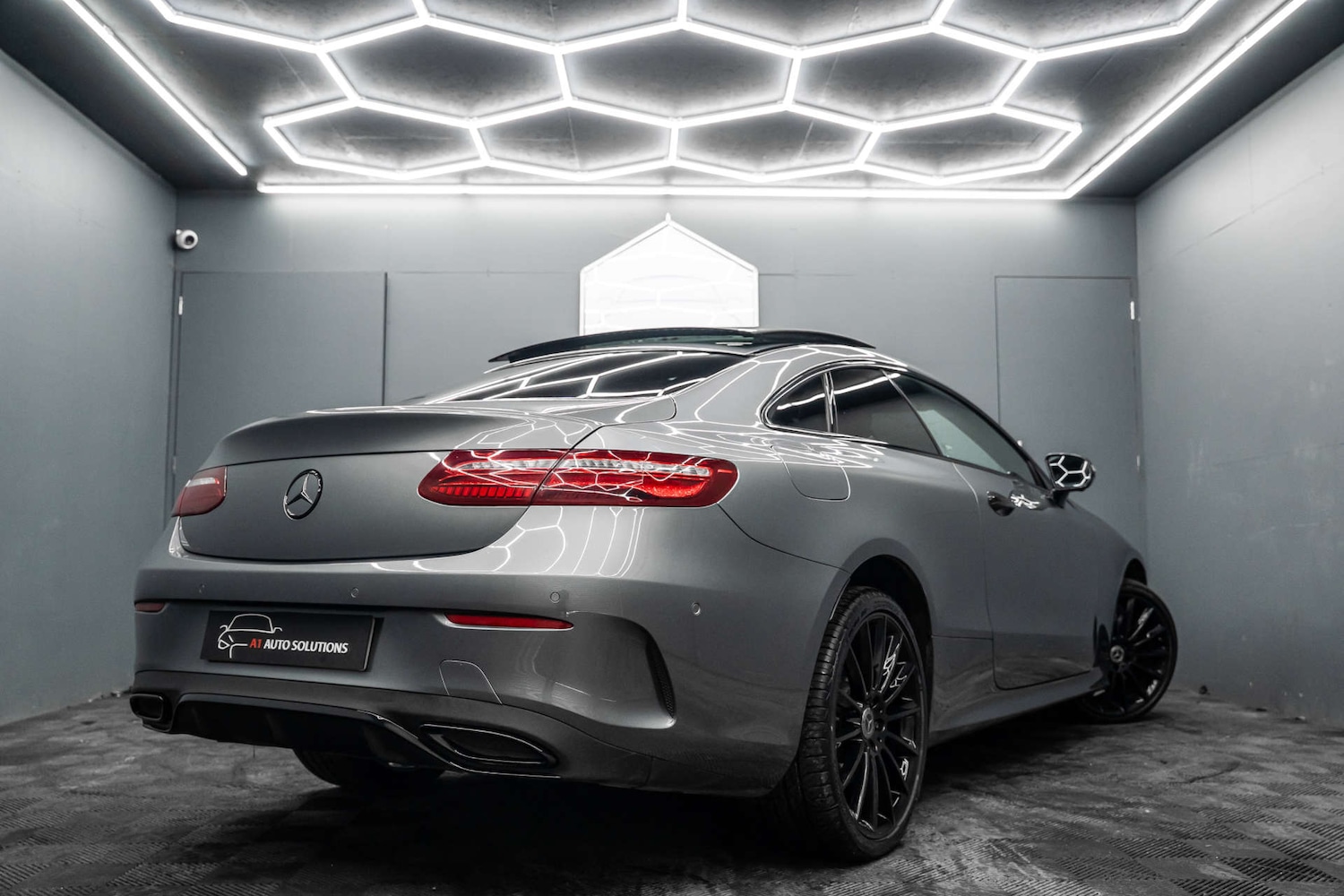 Used Mercedes-Benz E Class 2019 for sale - 78011967: Photo 9