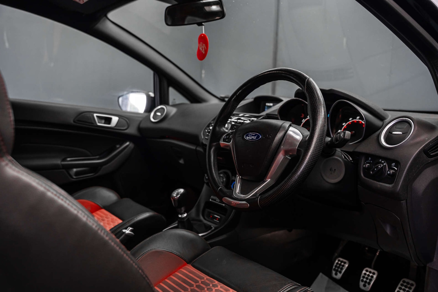 Used Ford Fiesta 2014 for sale - 78015682: Photo 2