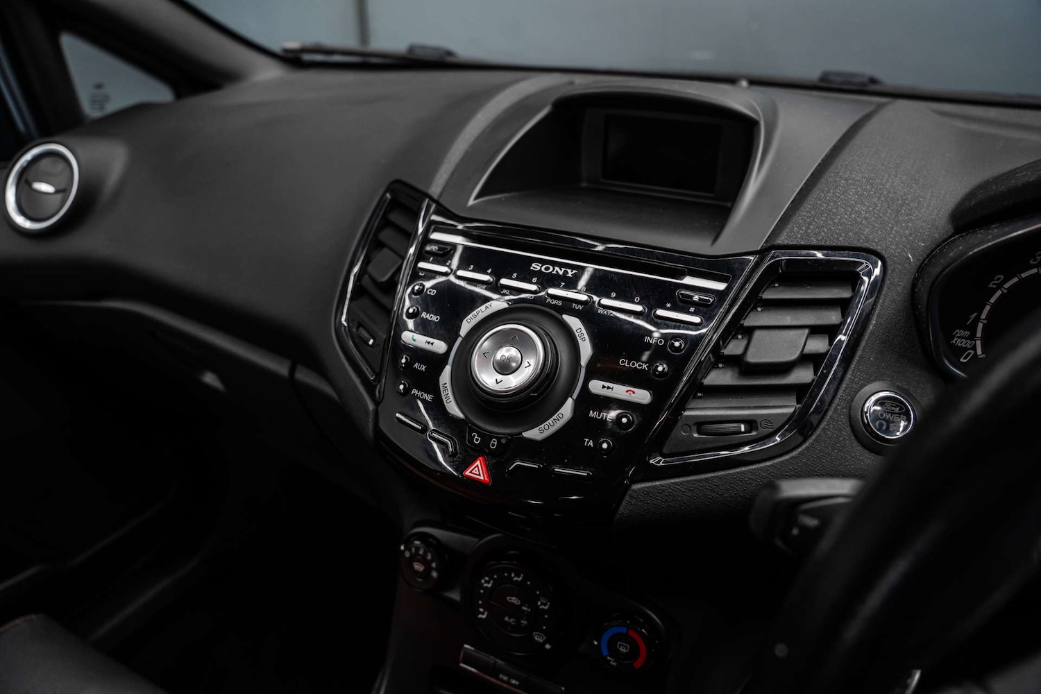 Used Ford Fiesta 2014 for sale - 78015682: Photo 24