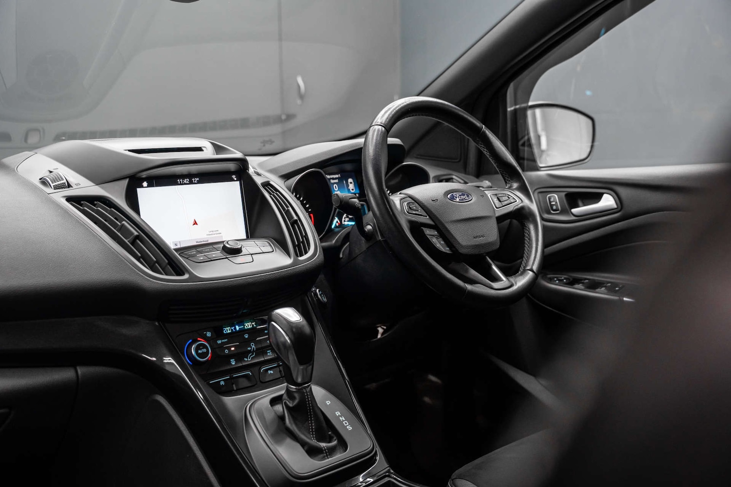 Used Ford Kuga 2017 for sale - 78015691: Photo 2