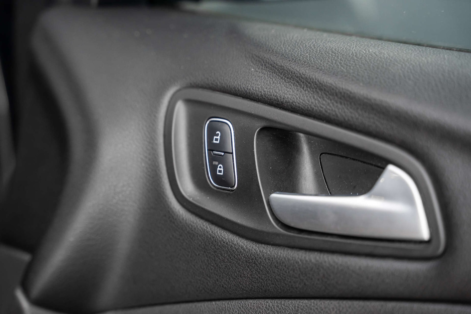 Used Ford Kuga 2017 for sale - 78015691: Photo 24