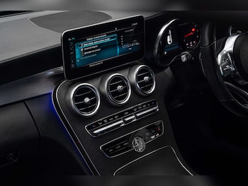 Used Mercedes-Benz C Class 2019 for sale - 78015659: Photo