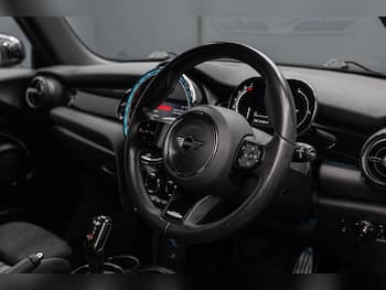 Used MINI Hatch 2021 for sale - 79691522: Photo