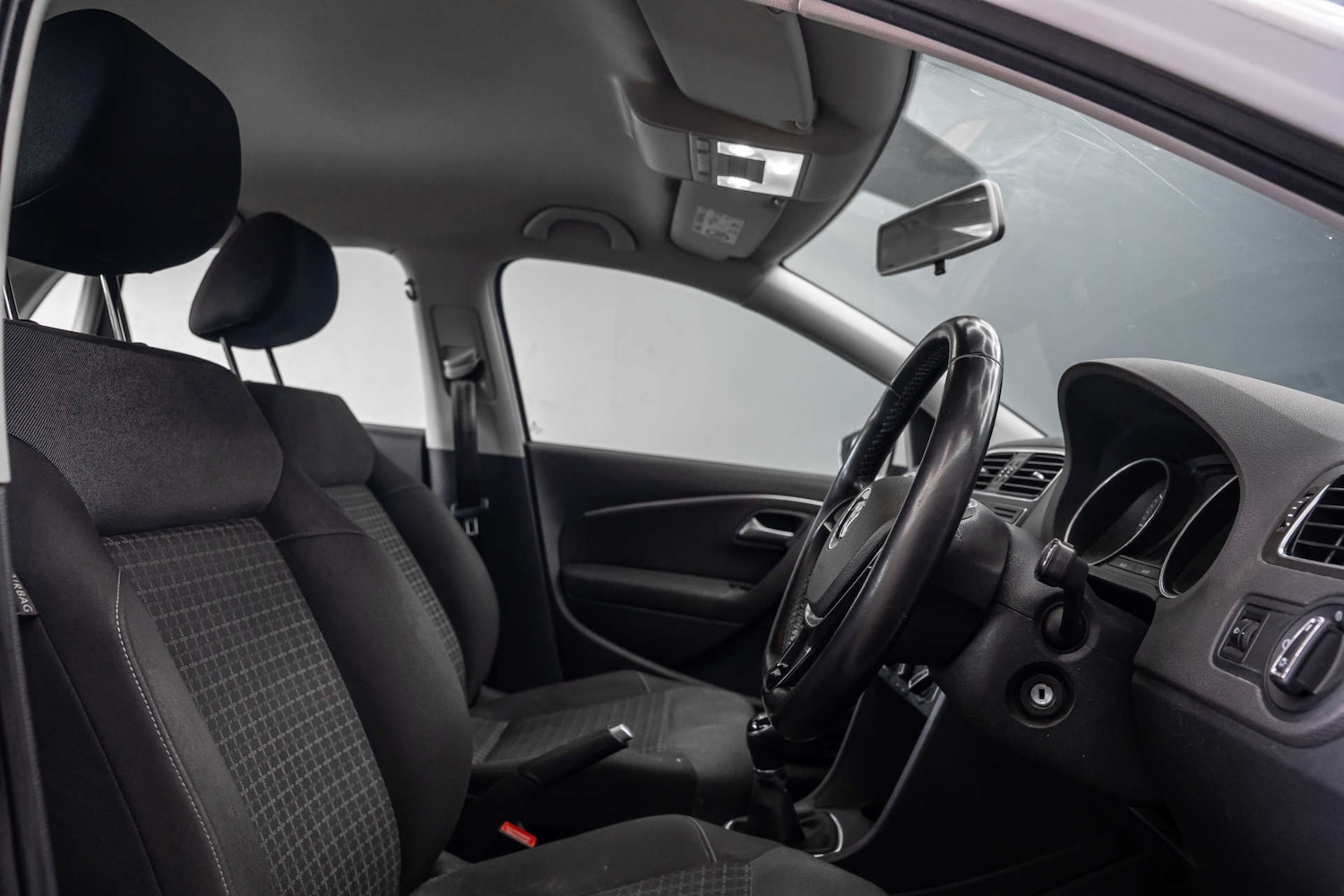 Used Volkswagen Polo 2015 for sale - 78015681: Photo 16