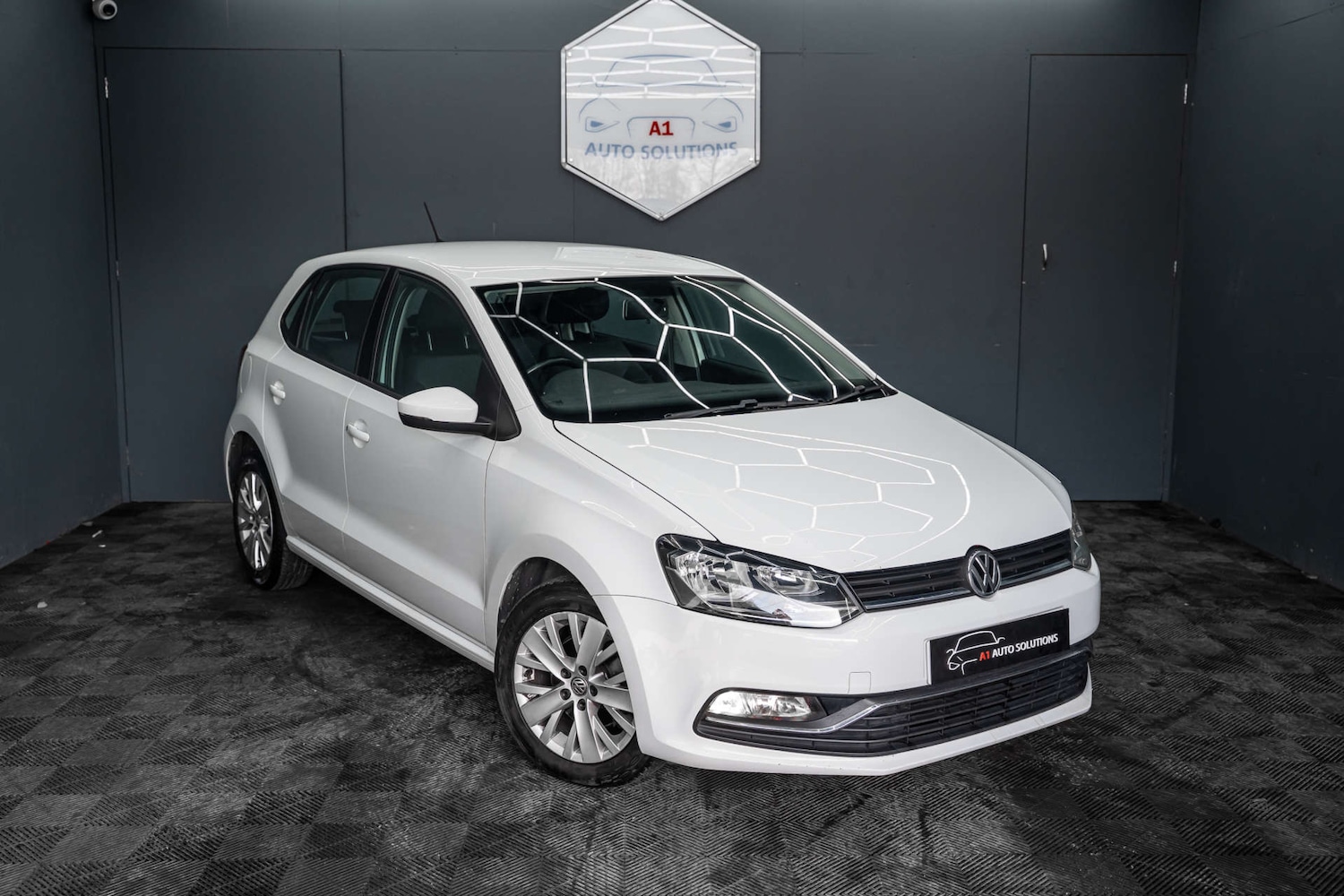 Used Volkswagen Polo 2015 for sale - 78015681: Photo 21