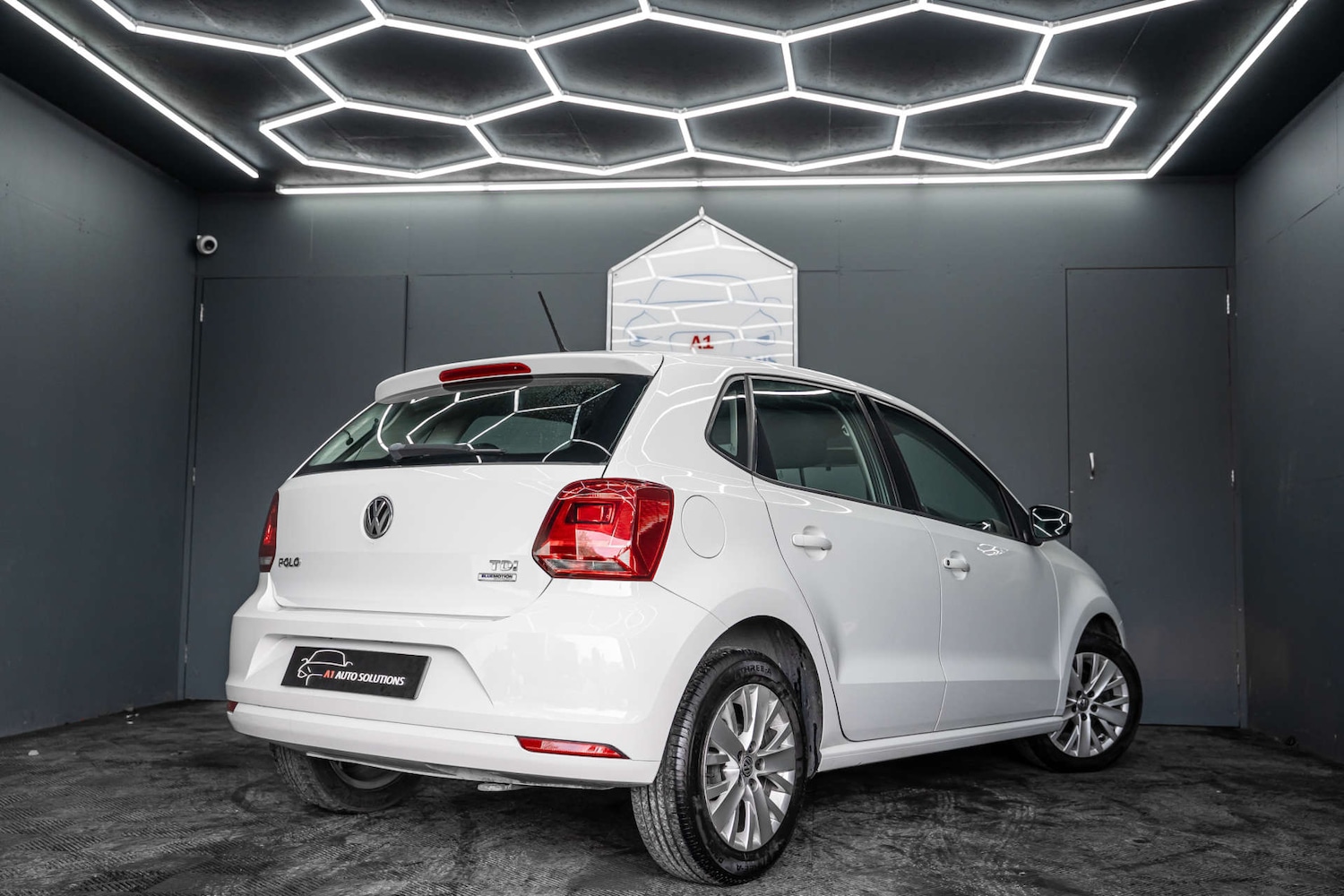 Used Volkswagen Polo 2015 for sale - 78015681: Photo 27