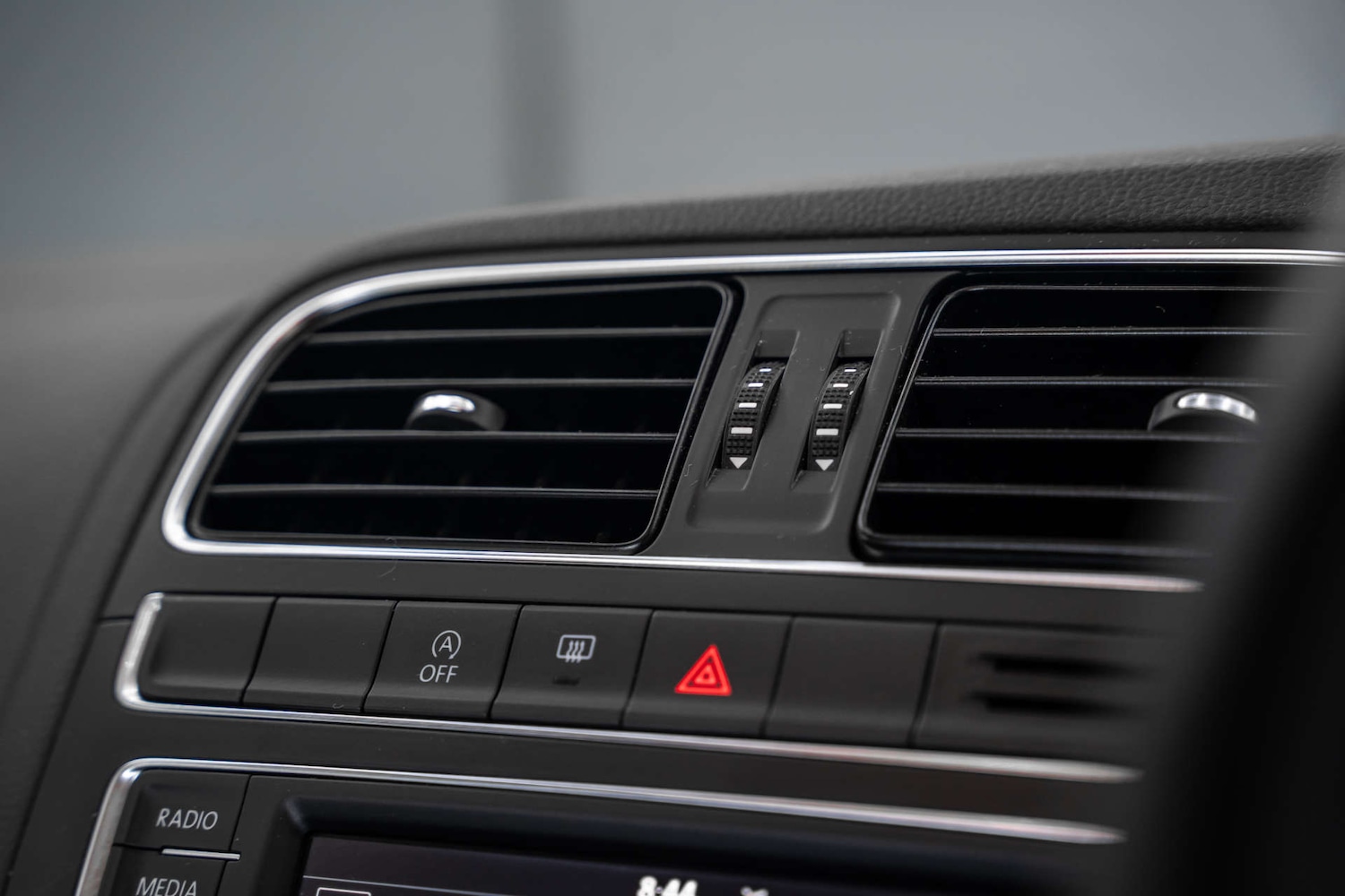 Used Volkswagen Polo 2015 for sale - 78015681: Photo 28