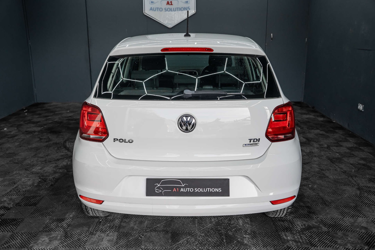 Used Volkswagen Polo 2015 for sale - 78015681: Photo 3