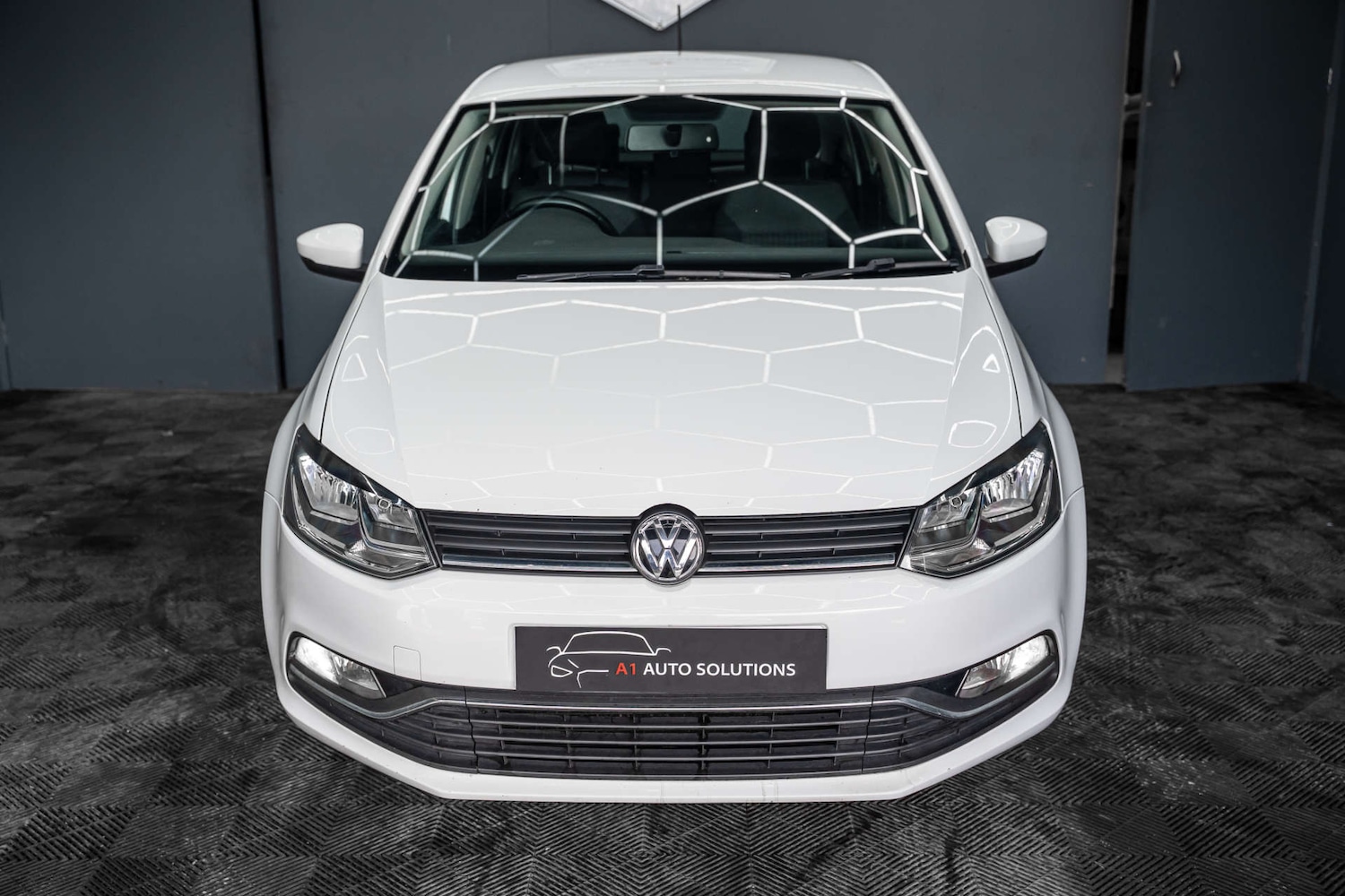 Used Volkswagen Polo 2015 for sale - 78015681: Photo 9