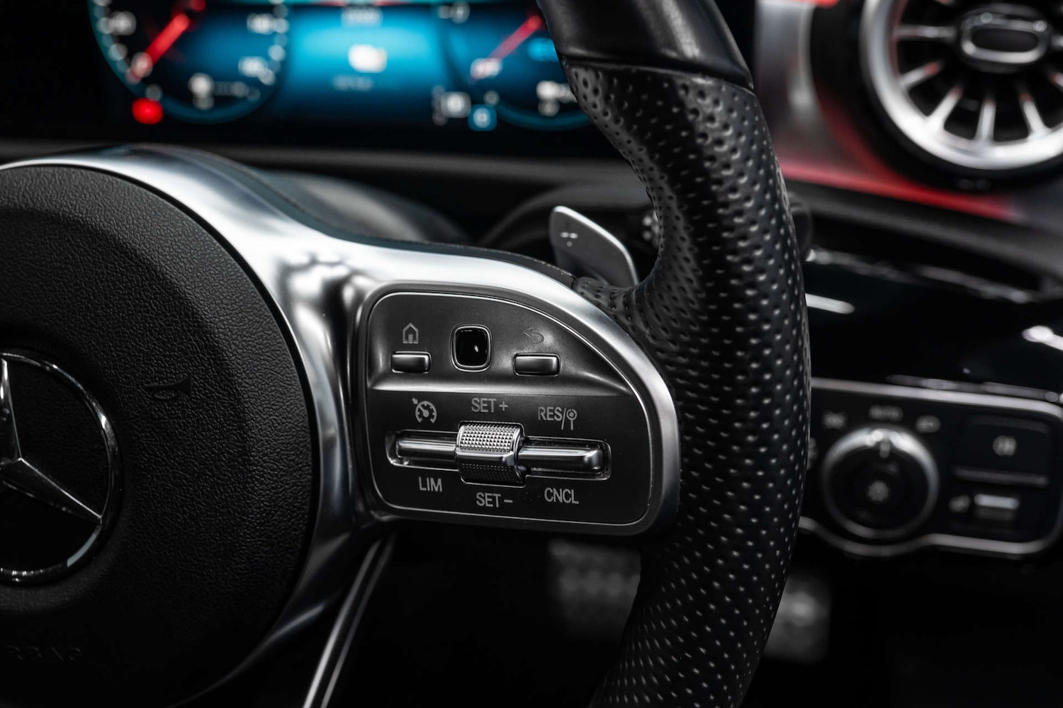 Used Mercedes-Benz CLA 2021 for sale - 78152428: Photo 29