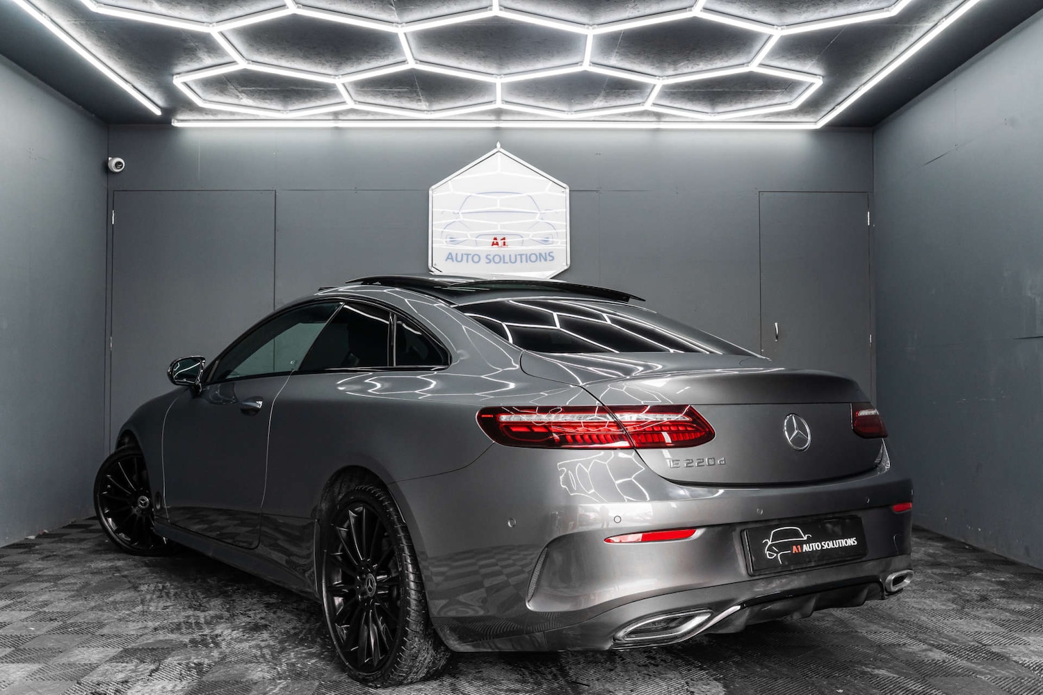 Used Mercedes-Benz E Class 2022 for sale - 78015657: Photo 3