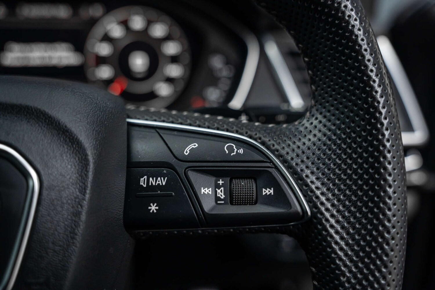 Used Audi Q5 2019 for sale - 78015692: Photo 32