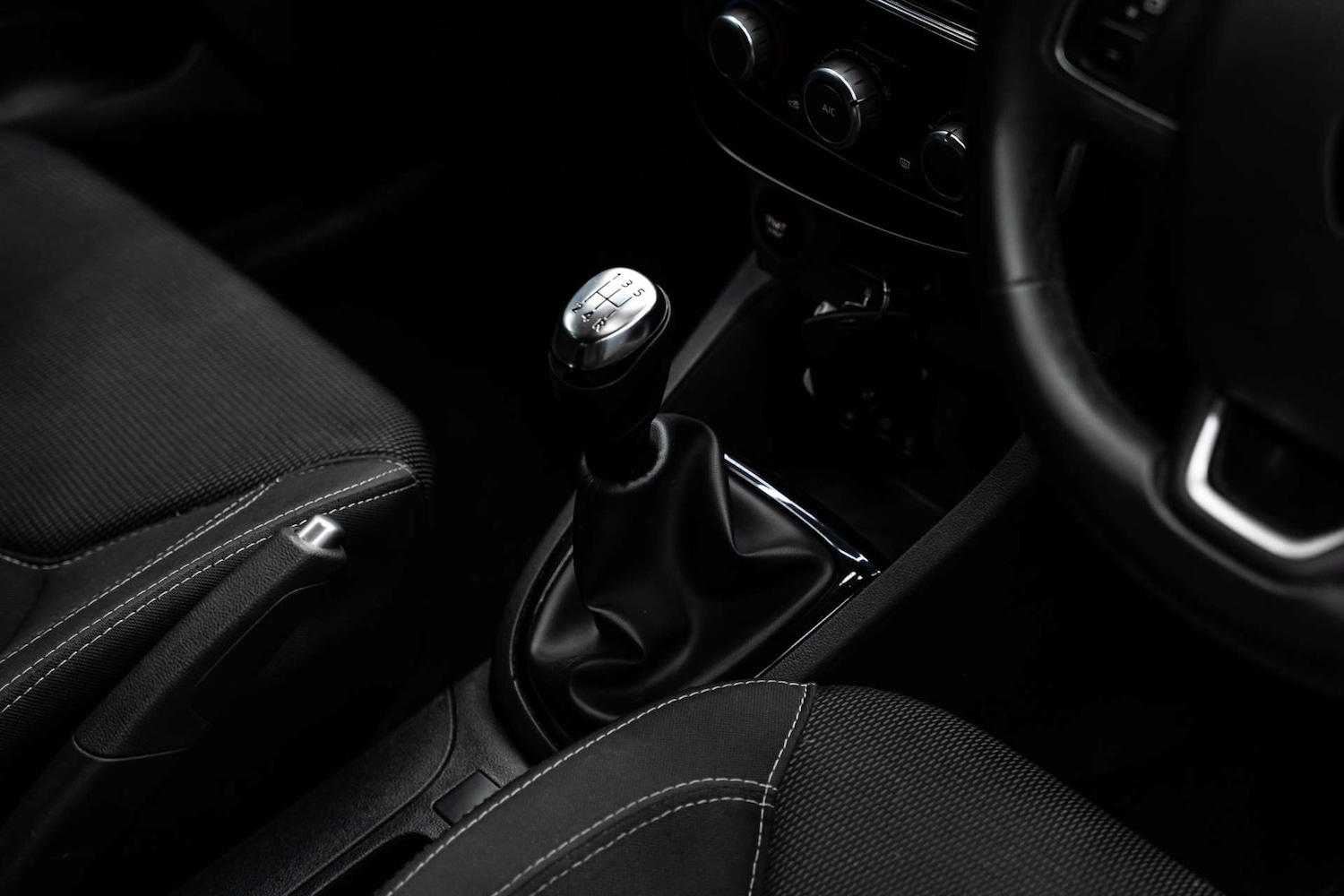 Used Renault Clio 2018 for sale - 78015686: Photo 6