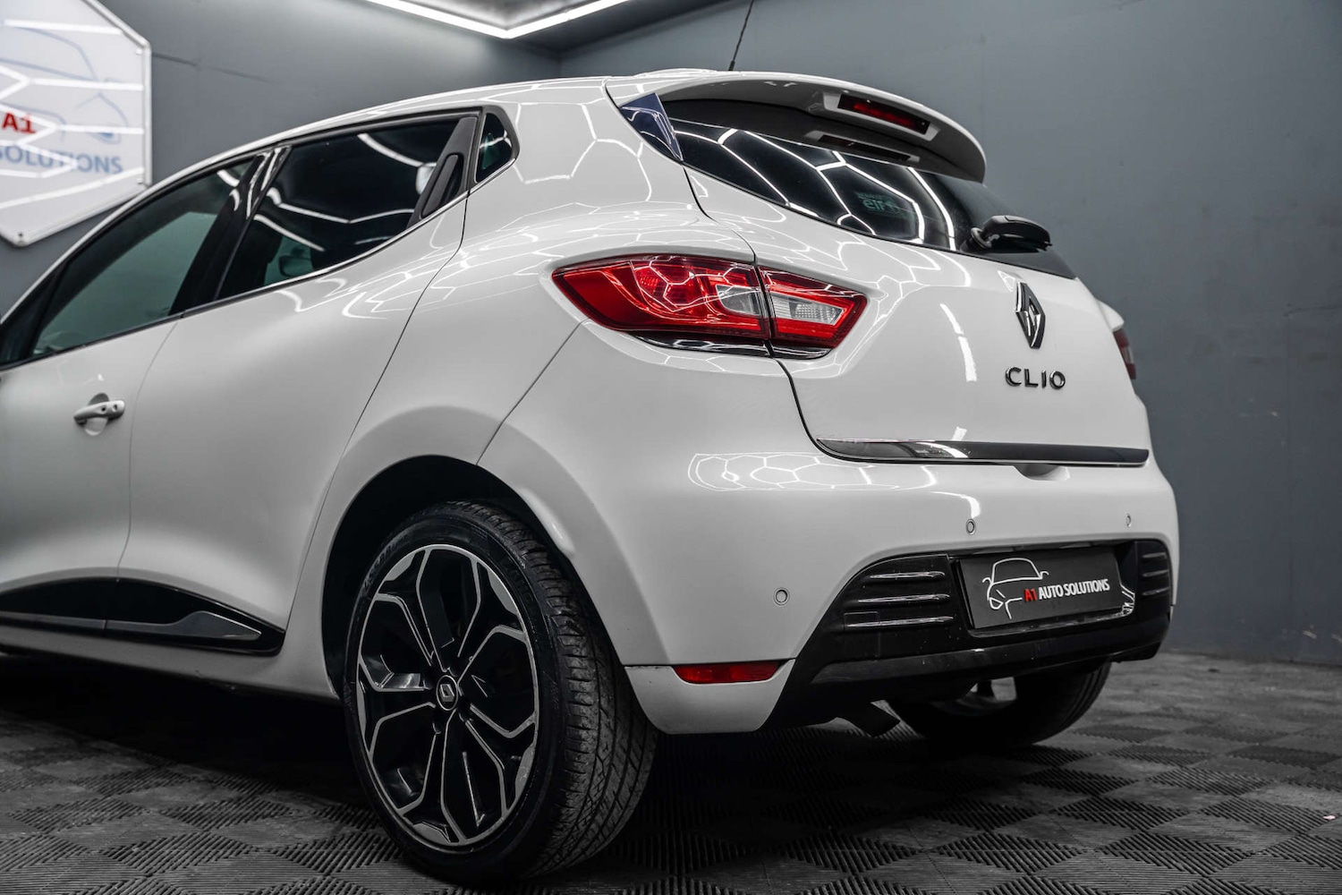 Used Renault Clio 2018 for sale - 78015686: Photo 7