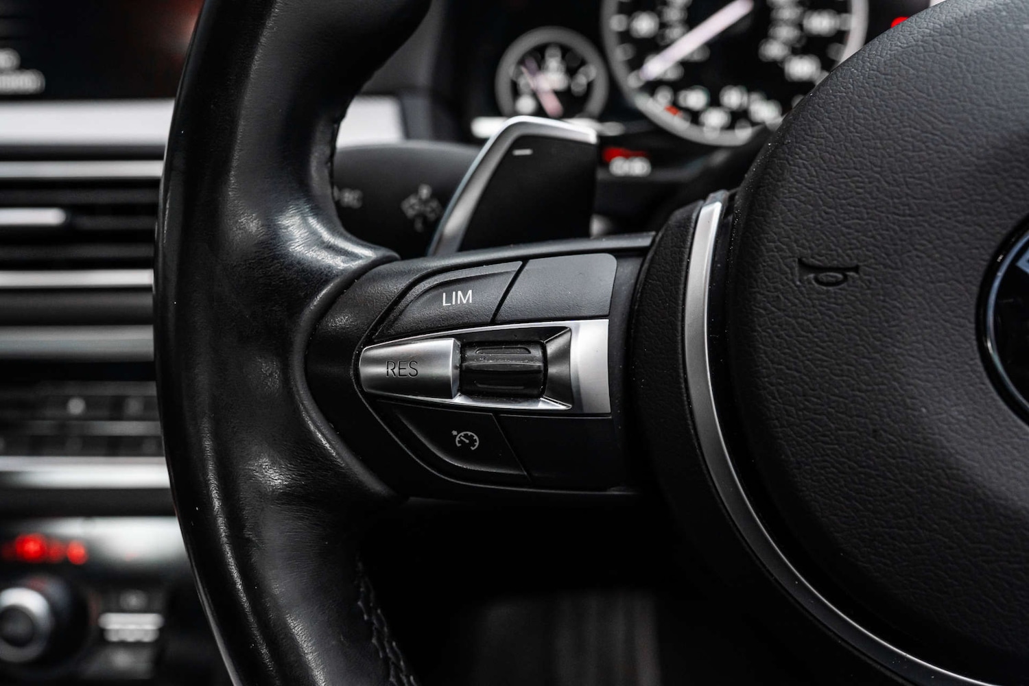 Used BMW 5 Series 2015 for sale - 78015673: Photo 30