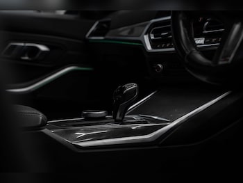 Used BMW 3 Series 2021 for sale - 78356381: Photo