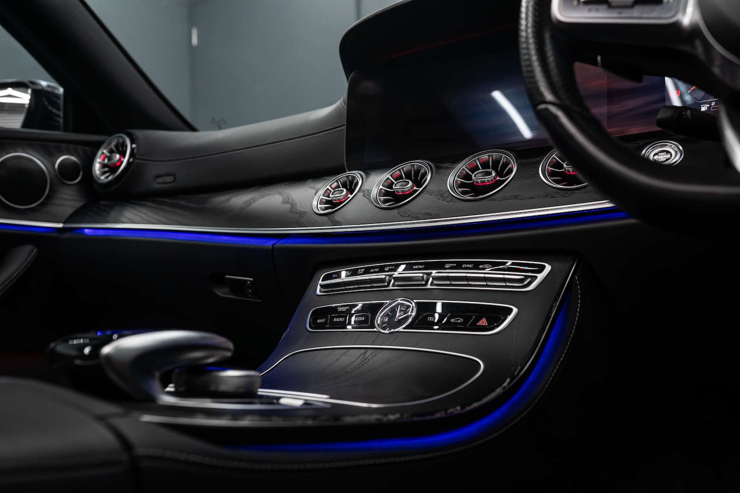 Used Mercedes-Benz E Class 2018 for sale - 78015668: Photo 33