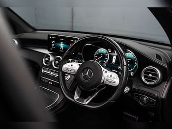 Used Mercedes-Benz GLC 2022 for sale - 79801930: Photo