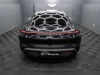 Used Porsche Taycan 2023 for sale - 79641785: Photo