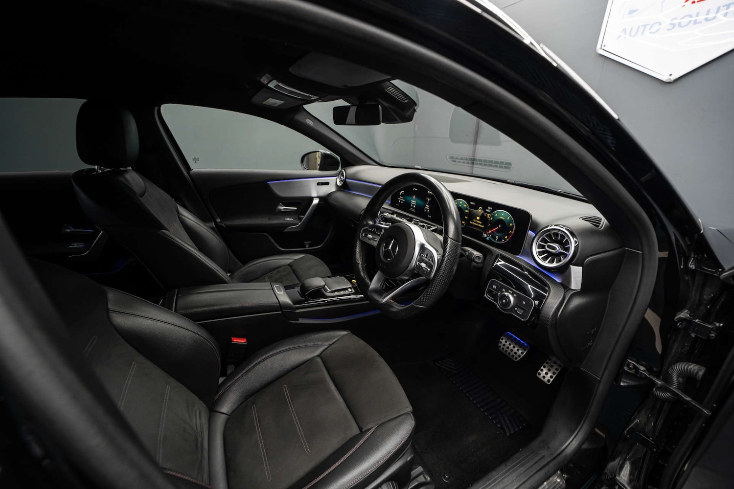 Used Mercedes-Benz A-Class 2020 for sale - 78015671: Photo 2