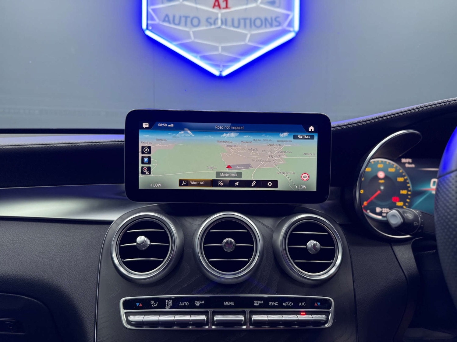 Used Mercedes-Benz GLC 2019 for sale - 78015646: Photo 23