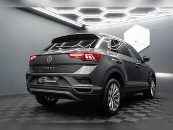 Used Volkswagen T-Roc 2018 for sale - 79581589: Photo