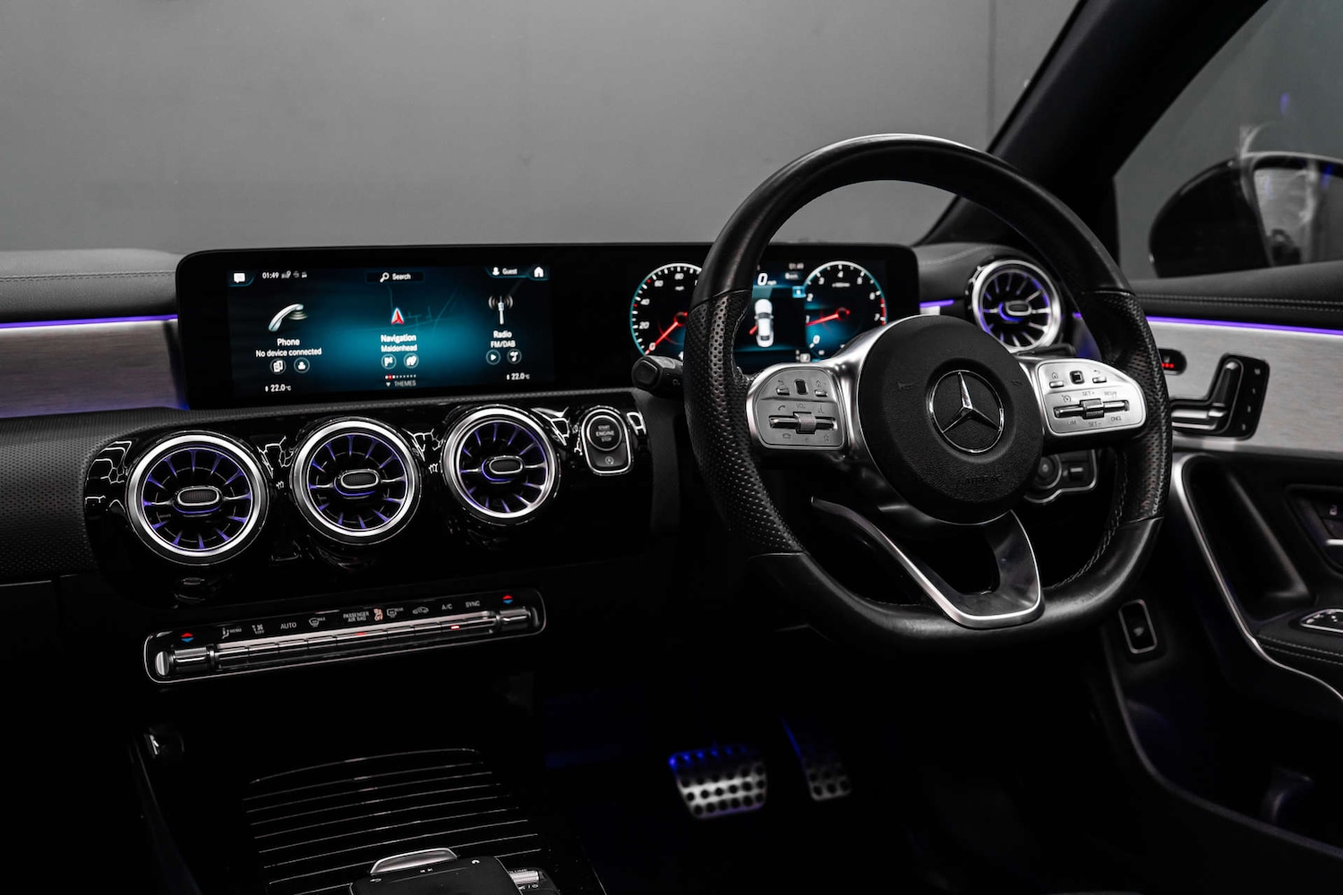 Used Mercedes-Benz CLA 2022 for sale - 78152436: Photo 2