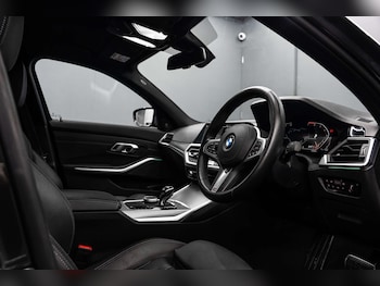 Used BMW 3 Series 2020 for sale - 78272527: Photo