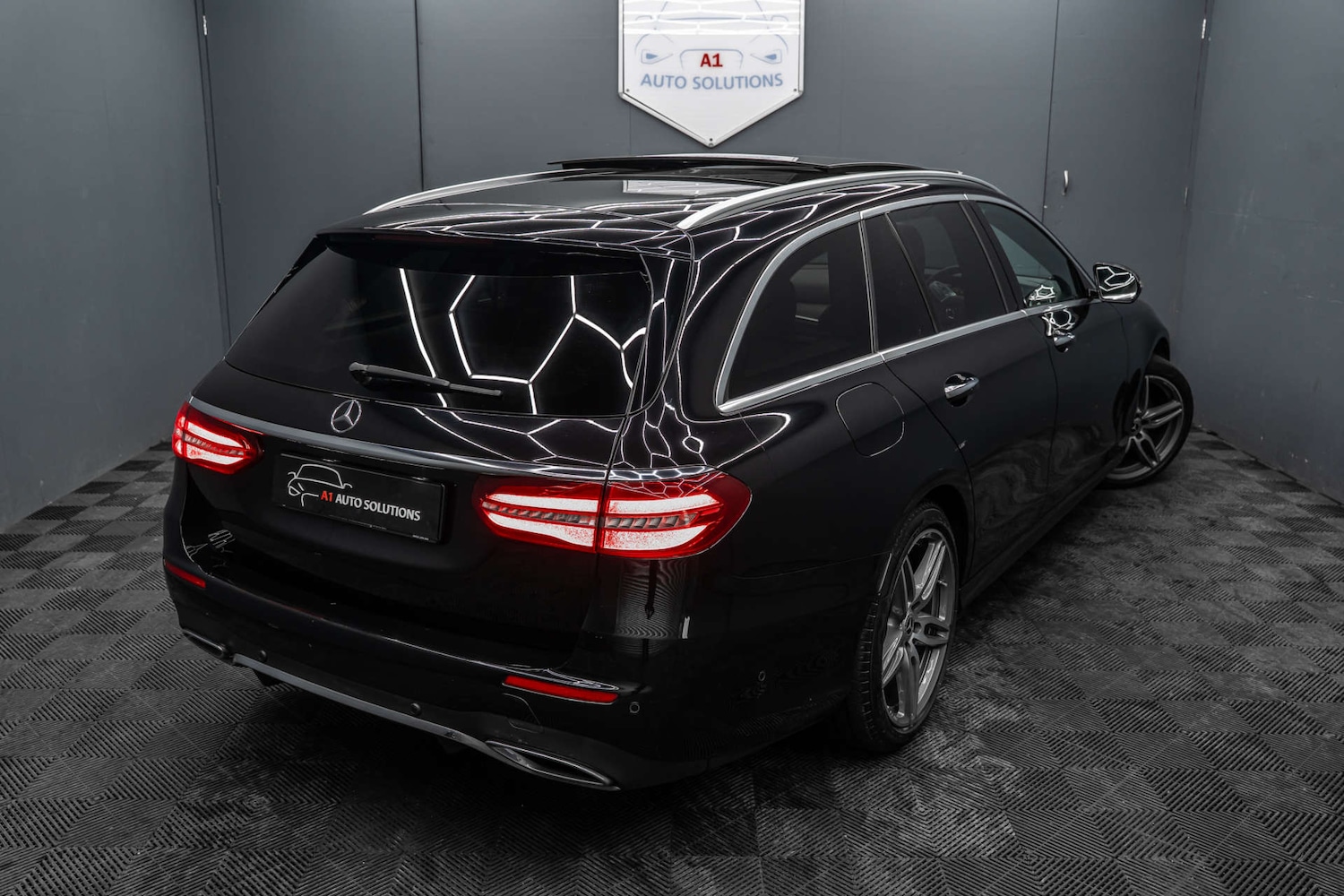 Used Mercedes-Benz E Class 2018 for sale - 78015684: Photo 14