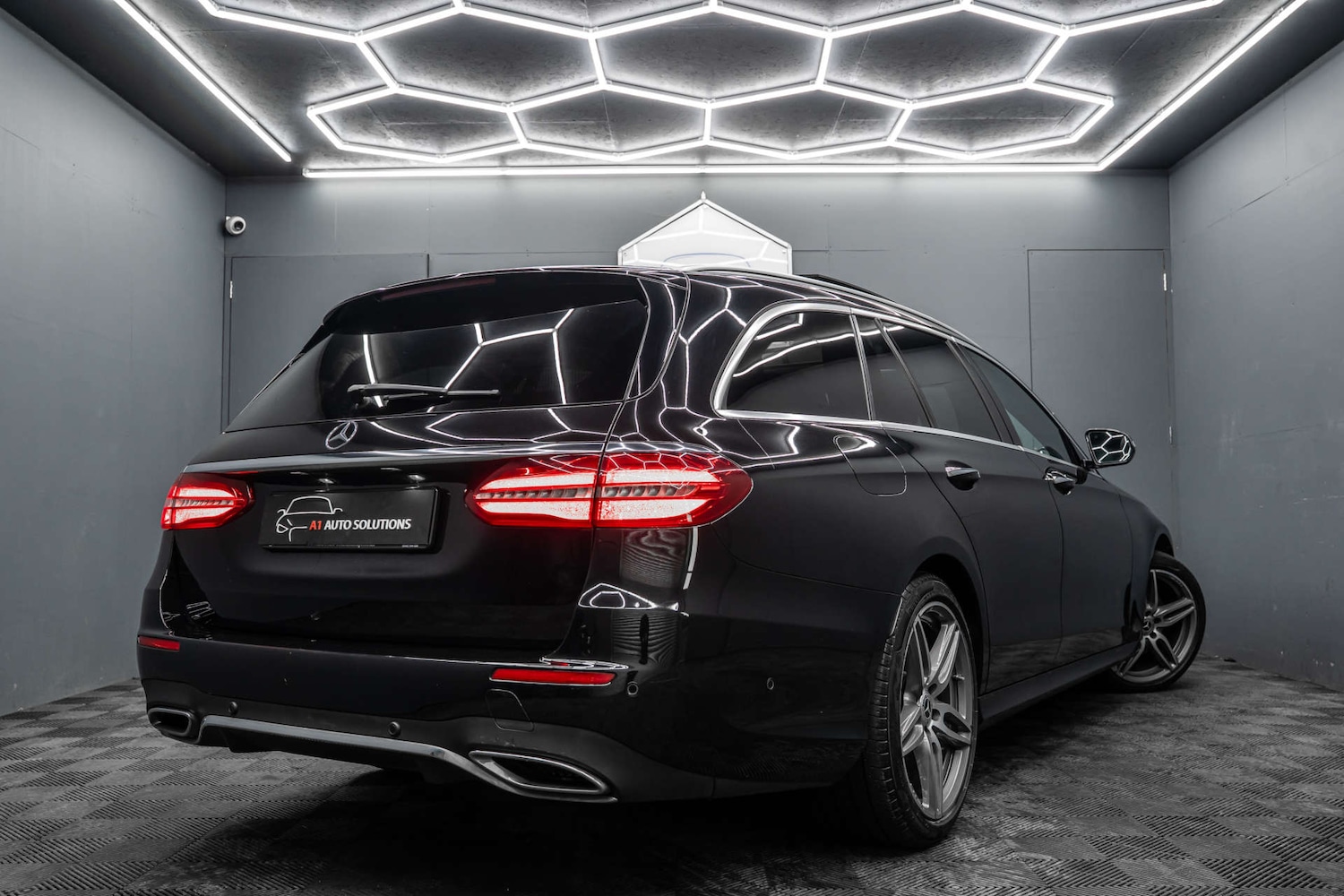 Used Mercedes-Benz E Class 2018 for sale - 78015684: Photo 24