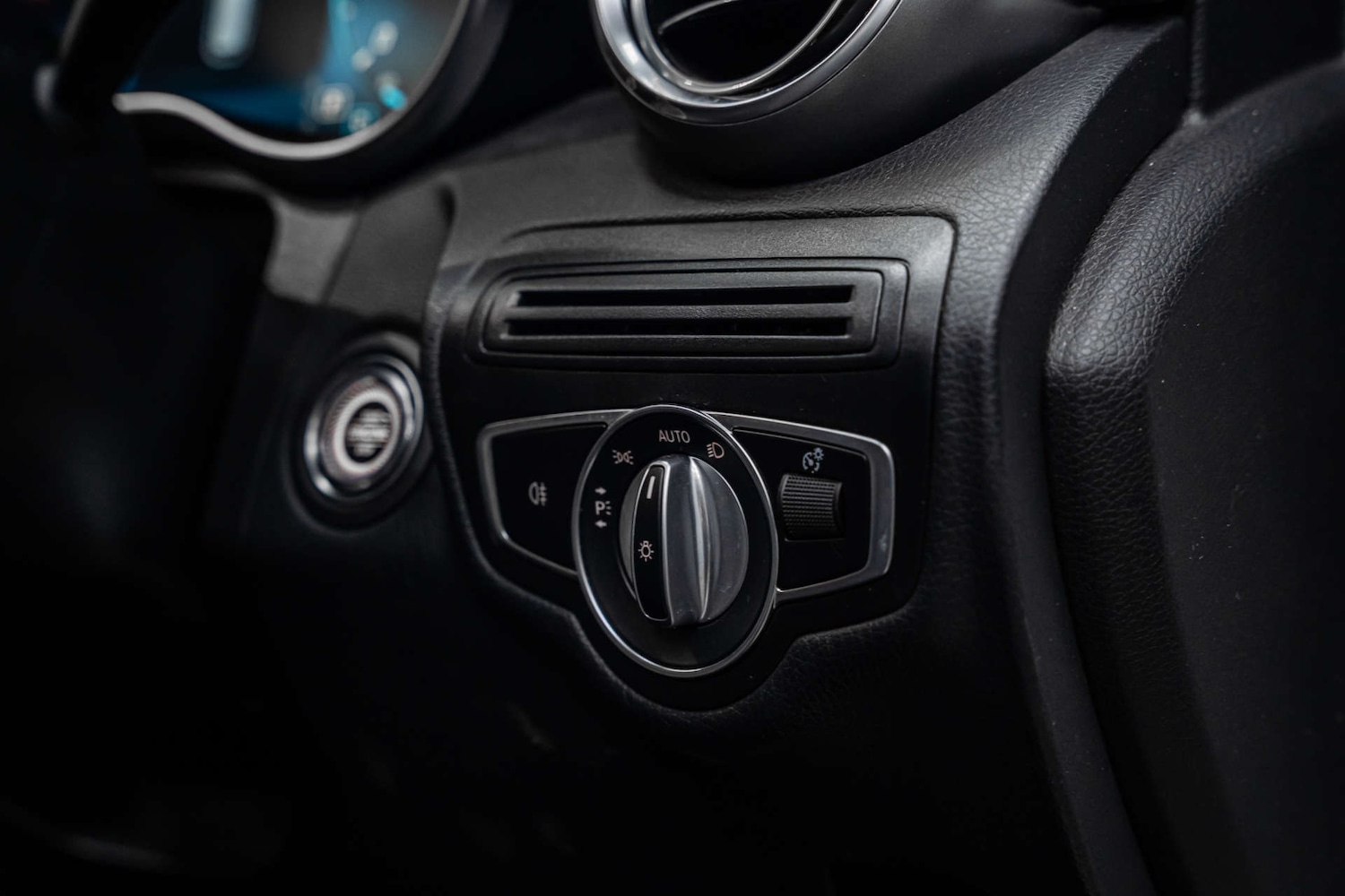 Used Mercedes-Benz GLC 2021 for sale - 78015655: Photo 28