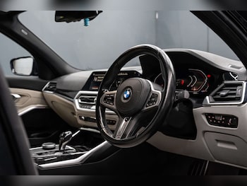 Used BMW 3 Series 2021 for sale - 79208365: Photo
